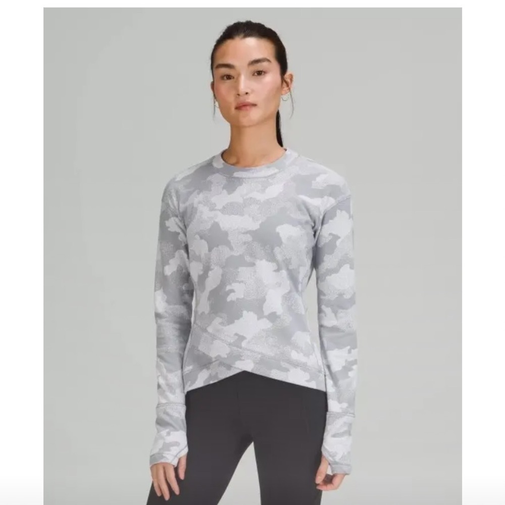 Lululemon Close to Crossing Long Sleeve Running Top Light Gray Camp Thumb Holes